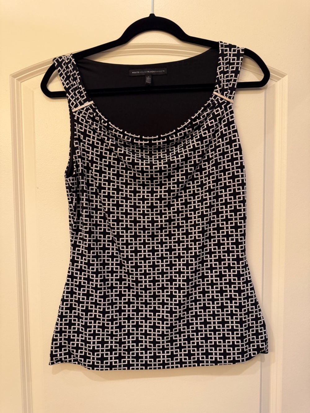 White House Black Market Black & White Geometric Scoop Neck Tank
